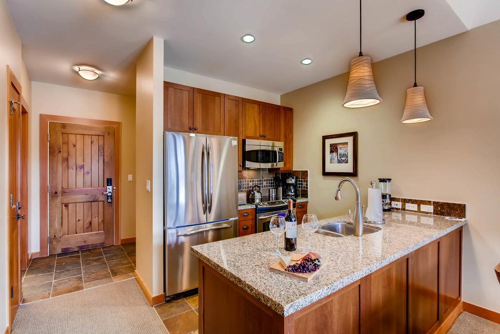 Capitol Peak Lodge By Snowmass Mountain Lodging Сноумас Вилидж Екстериор снимка